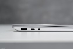 Surface Laptop 3 | AMD Ryzen 5 | Ram 8GB | AMD Radeon Graphics | SSD 128GB | 15inch cảm ứng