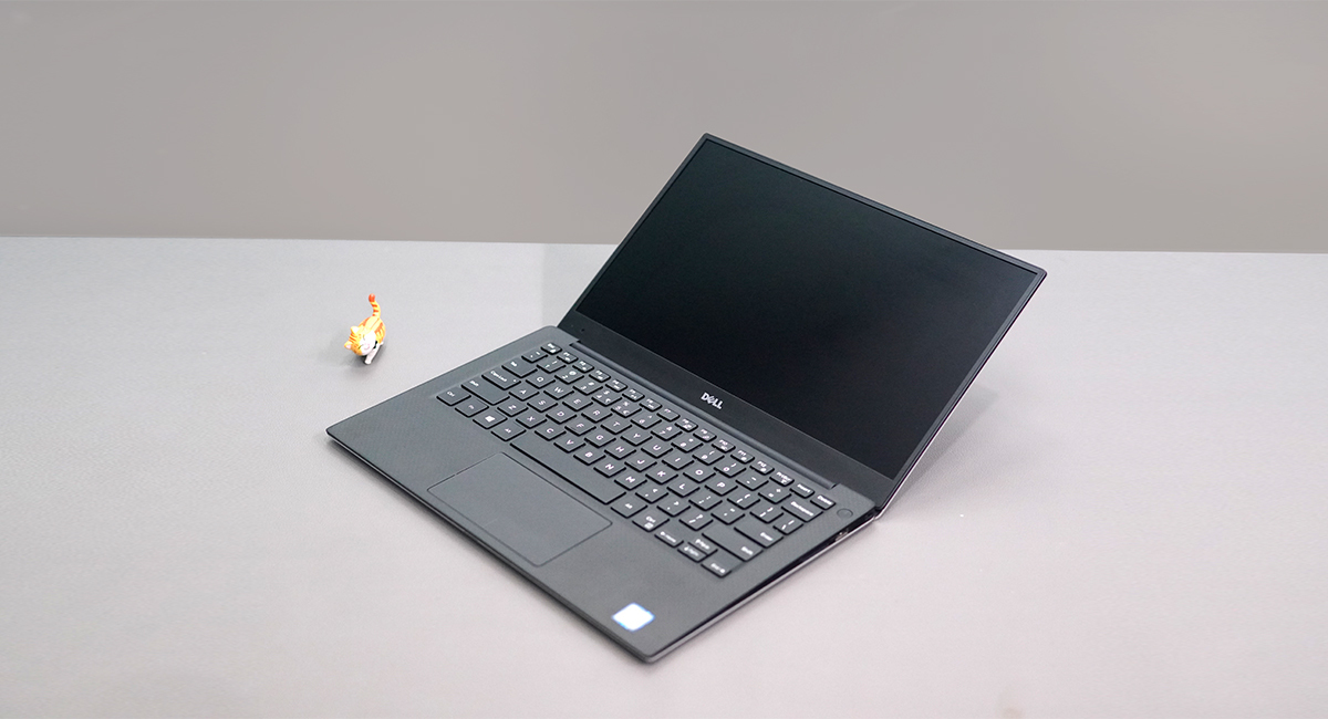 Dell XPS 13 9360 | Core i7 7500 | Ram 8GB | SSD 256GB | Intel HD Graphics 620 | 13.3inch 3K 